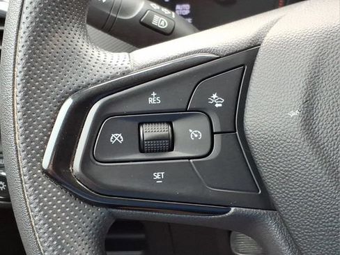 Used 2022 Chevrolet TrailBlazer LT w/ Convenience Package FWD image 26