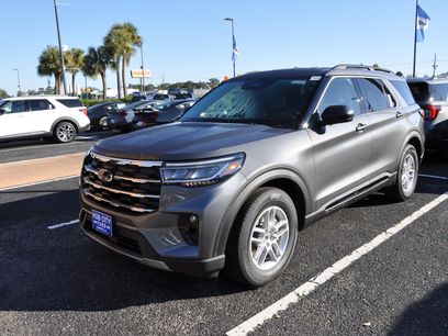 New 2026 Ford Explorer Active w/ Active Comfort Package