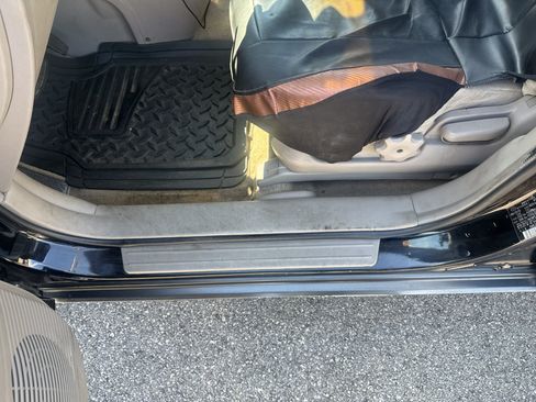 Used 2005 Hyundai Tucson 4WD image 3