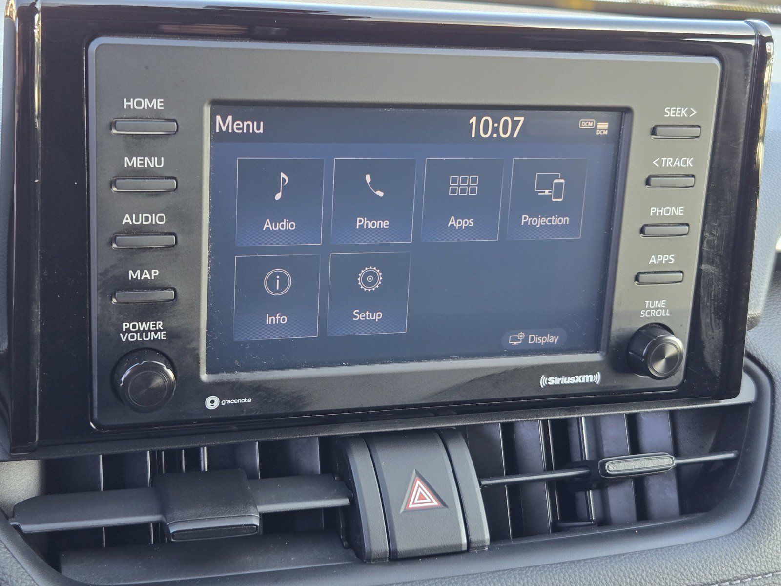 Used 2021 Toyota RAV4 XLE w/ Convenience Package FWD image 18