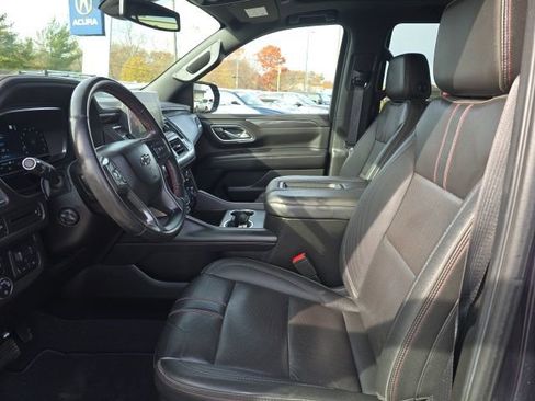 Used 2022 Chevrolet Tahoe RST w/ Luxury Package image 17