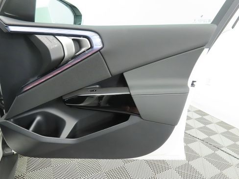 New 2026 BMW X3 xDrive30 w/ Convenience Package image 25