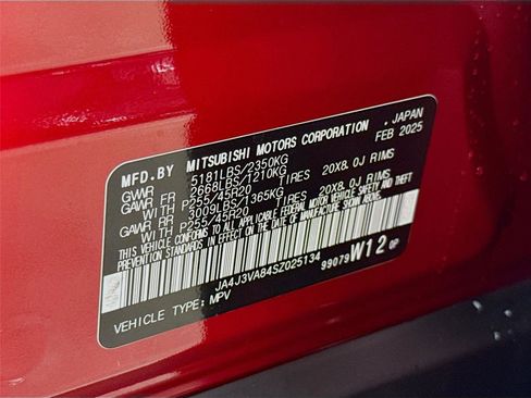 New 2025 Mitsubishi Outlander SE image 33