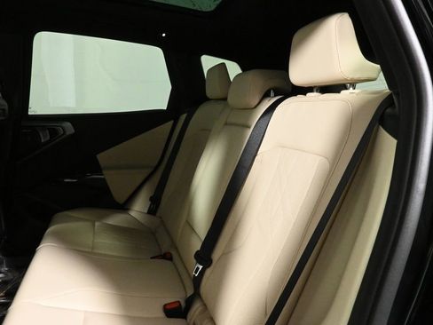 Used 2026 BMW X3 xDrive30 w/ Premium Package image 4