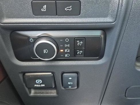 Used 2024 Ford Expedition Max Limited AWD/4WD image 21