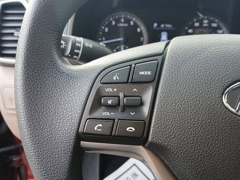 Used 2019 Hyundai Tucson SE image 25