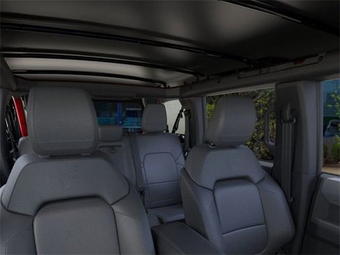 New 2025 Ford Bronco Big Bend w/ Black Diamond Package image 12