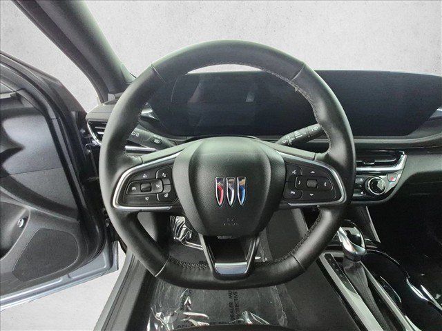 Used 2024 Buick Envista Sport Touring w/ Convenience I Package FWD image 28