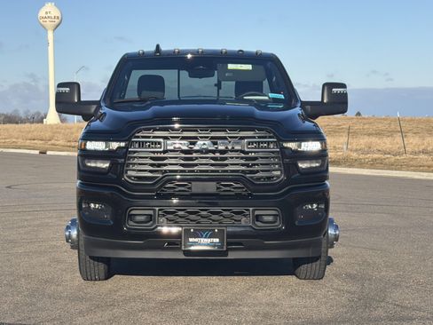 Used 2025 RAM 3500 Big Horn image 23