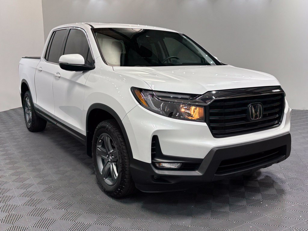 Certified 2023 Honda Ridgeline RTL image 3