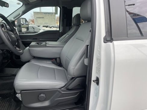 New 2024 Ford F450 XL image 29