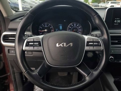 Used 2022 Kia Telluride LX AWD/4WD image 19