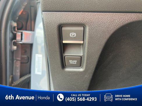 Used 2025 Honda Odyssey Sport-L image 31