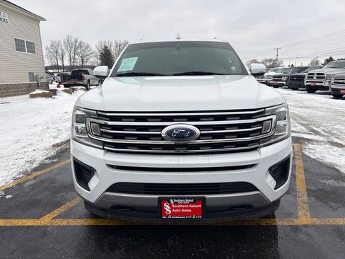 Used 2020 Ford Expedition Max XLT image 3