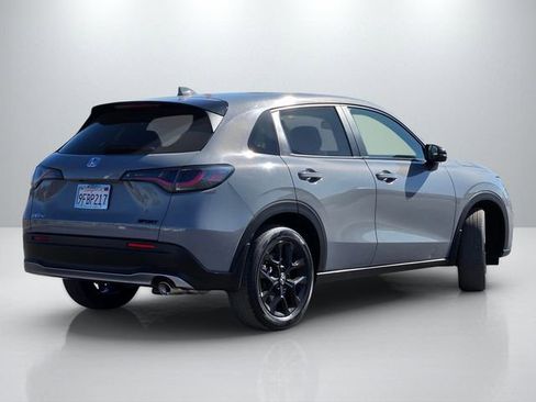 Used 2023 Honda HR-V Sport image 4