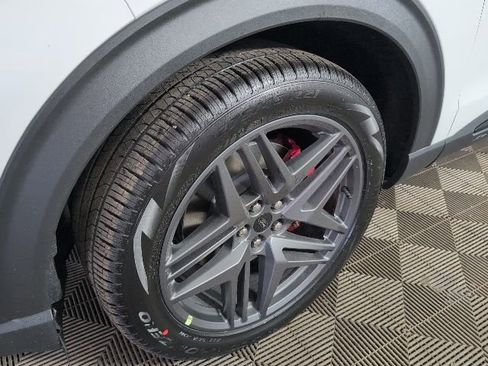 New 2026 Ford Explorer ST image 8