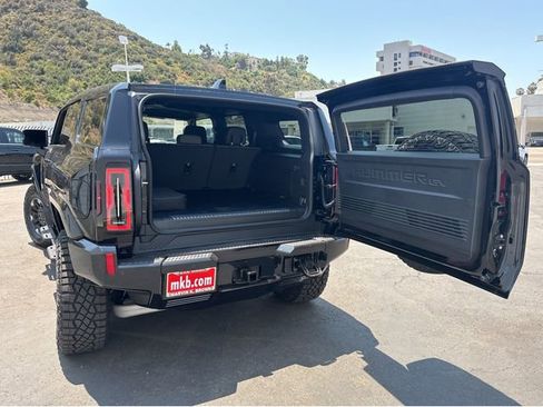 New 2024 GMC Hummer EV 3X w/ Extreme Off-Road Package image 31