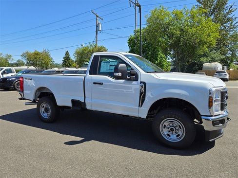 New 2025 Ford F250 XL w/ XL Chrome Package image 4