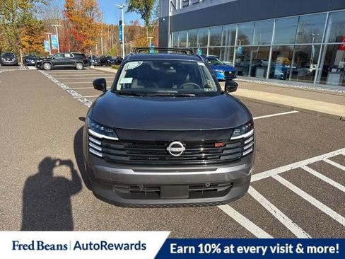 New 2026 Nissan Kicks SR w/ Cold Weather Package image 2