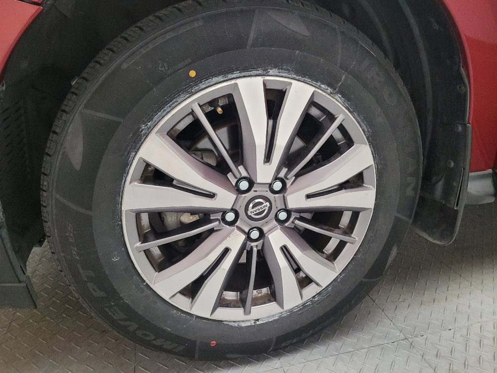 Used 2020 Nissan Pathfinder SV FWD image 31