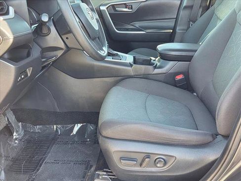 Used 2024 Toyota RAV4 XLE image 15