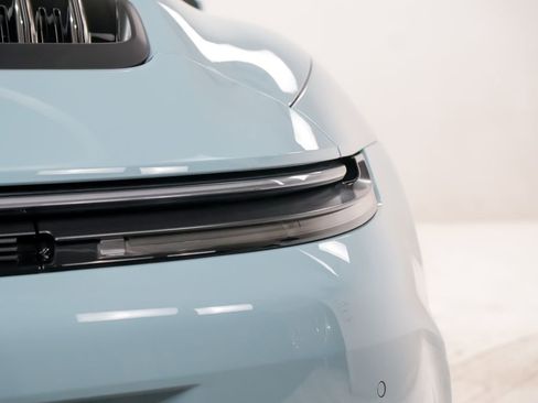 Certified 2026 Porsche 911 Targa 4 GTS AWD/4WD image 12