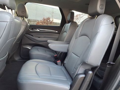 Used 2018 Buick Enclave Premium w/ Experience Buick Package image 34