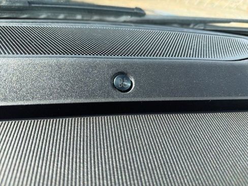 Used 2024 Ford Expedition Limited image 23