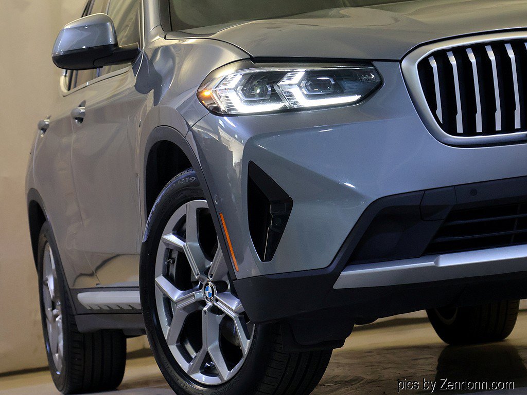 Certified 2023 BMW X3 xDrive30i w/ Premium Package w/ZPA AWD/4WD image 4