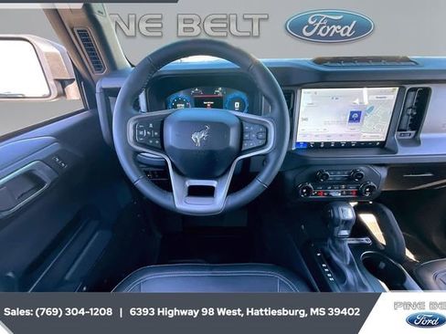 New 2026 Ford Bronco Badlands image 5