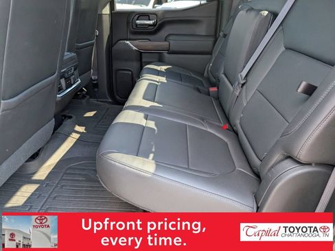 Used 2021 GMC Sierra 1500 SLT w/ SLT Premium Package AWD/4WD image 10