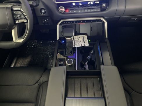 New 2026 Toyota Tundra Platinum AWD/4WD image 11