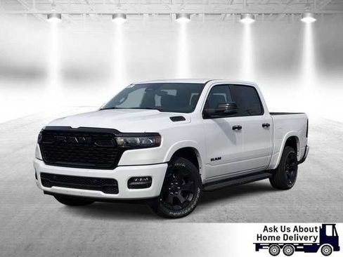 Used 2025 RAM 1500 Big Horn AWD/4WD image 1