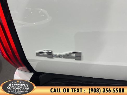 Used 2022 Toyota Tundra SR5 w/ SR5 Convenience Package AWD/4WD image 37
