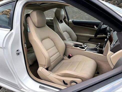 Used 2015 Mercedes-Benz C 250 Coupe image 7