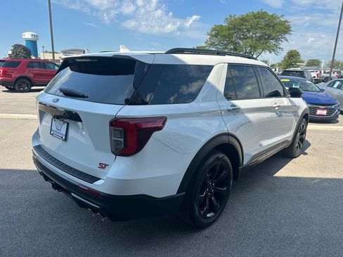 Used 2022 Ford Explorer ST w/ ST Street Pack AWD/4WD image 7
