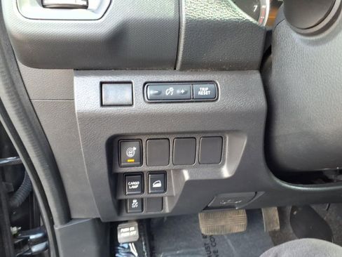 Used 2022 Nissan Frontier S w/ Technology Package AWD/4WD image 19