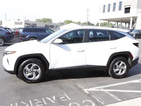 Used 2023 Hyundai Tucson SE AWD/4WD image 7