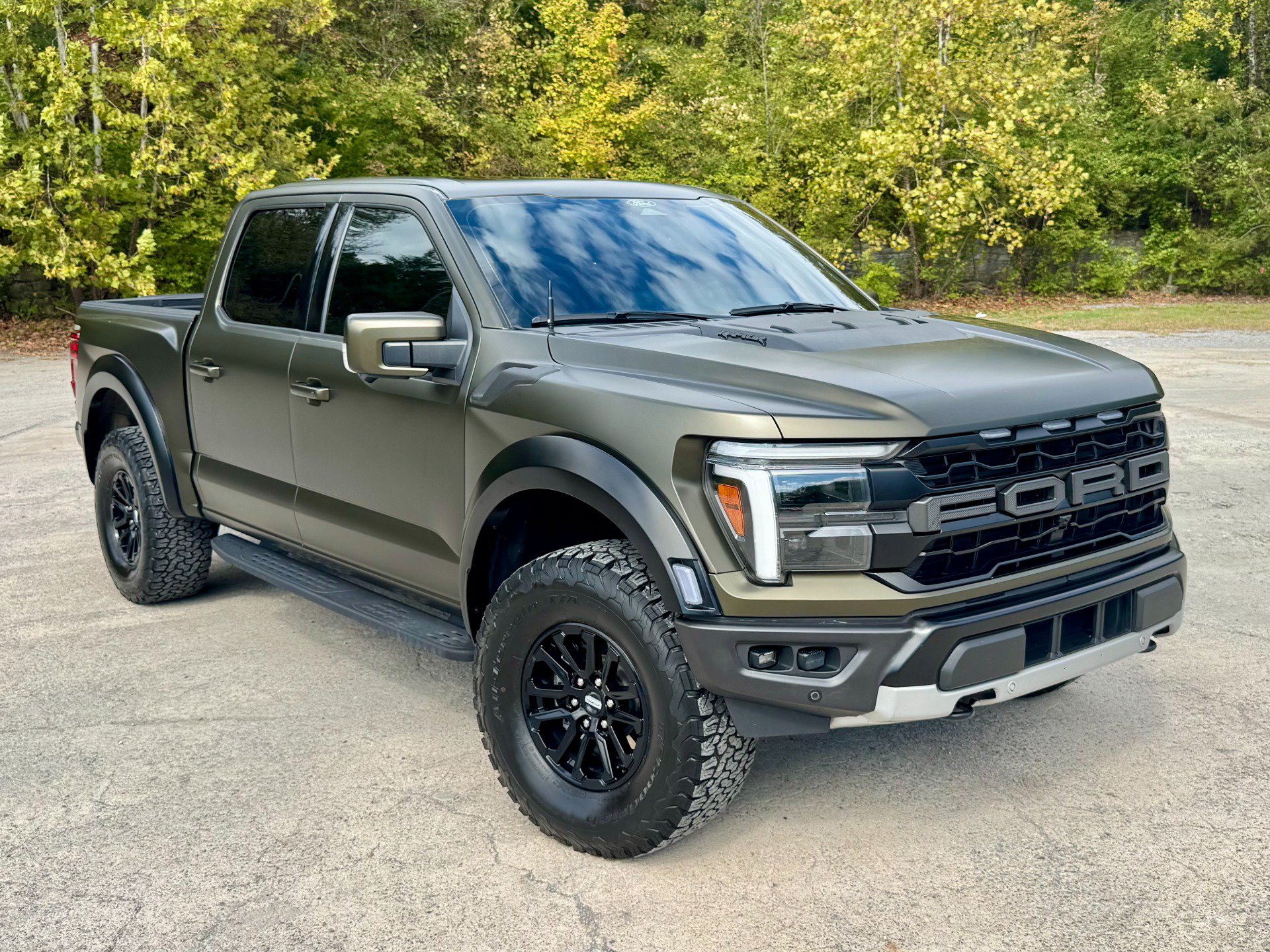 Used 2024 Ford F150 Raptor AWD/4WD image 1