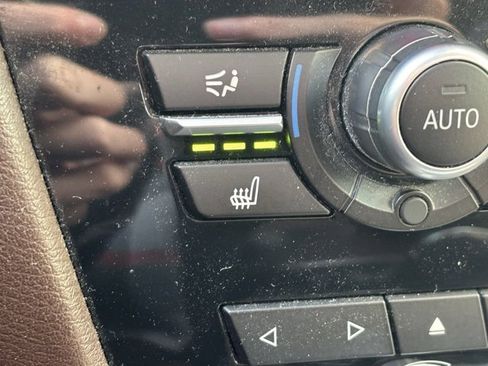 Used 2016 BMW X5 xDrive40e image 19