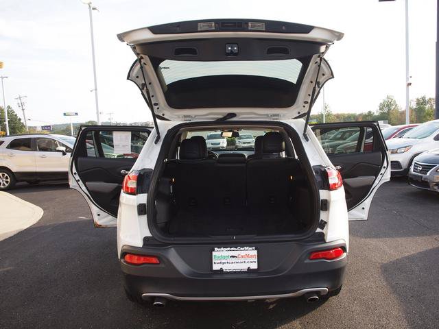 Used 2014 Jeep Cherokee Limited AWD/4WD image 5