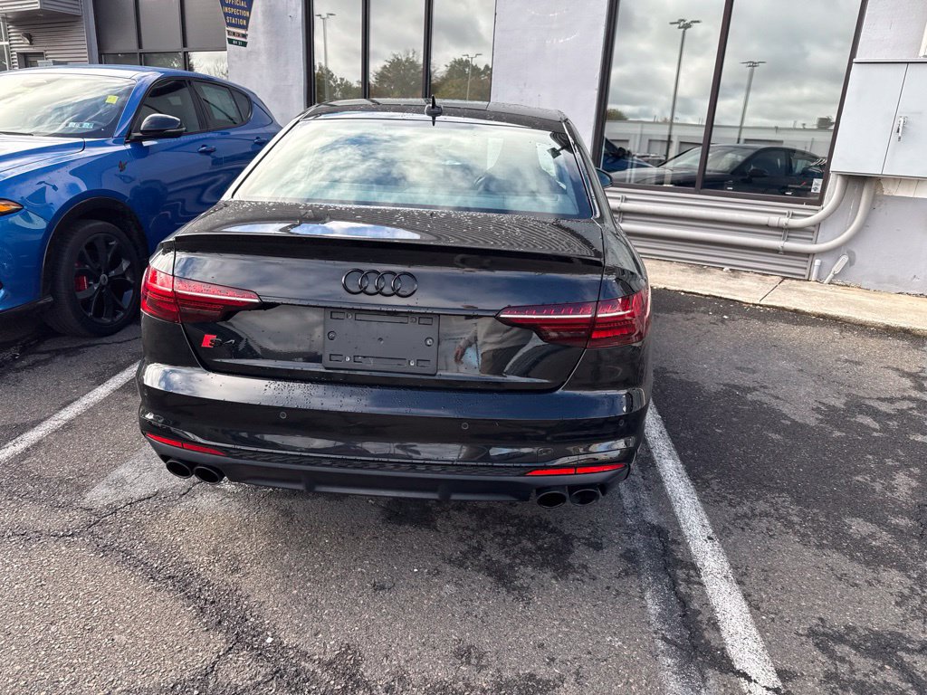Used 2024 Audi S4 Premium Plus w/ Premium Plus Package AWD/4WD image 10