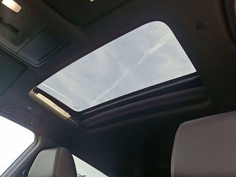 Used 2024 Honda CR-V Sport Touring image 25