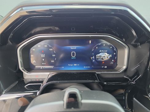 New 2026 Chevrolet Silverado 1500 High Country w/ Technology Package AWD/4WD image 41