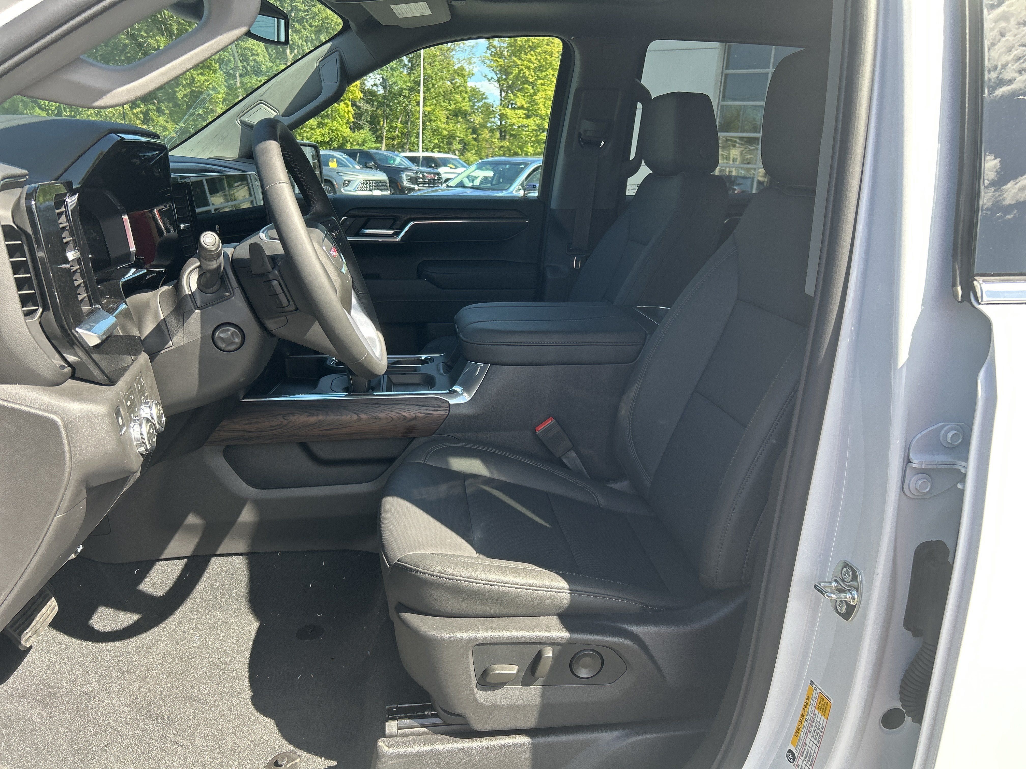 New 2026 GMC Sierra 1500 SLT w/ SLT Premium Plus Package AWD/4WD image 20