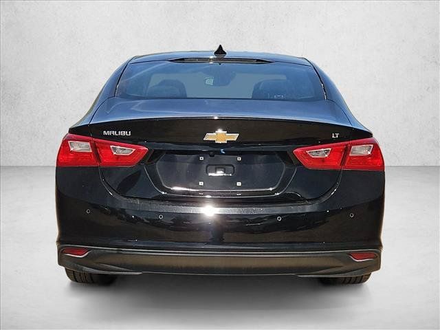 Used 2024 Chevrolet Malibu LT FWD image 7