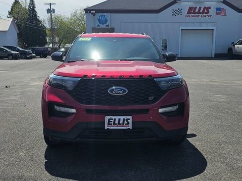 Used 2022 Ford Explorer ST w/ Equipment Group 401A AWD/4WD image 2
