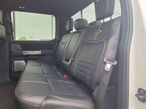 Used 2024 Ford F250 Platinum image 15