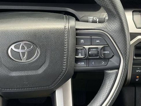 Certified 2025 Toyota 4Runner TRD Off-Road AWD/4WD image 13