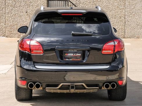 Used 2012 Porsche Cayenne Turbo AWD/4WD image 14